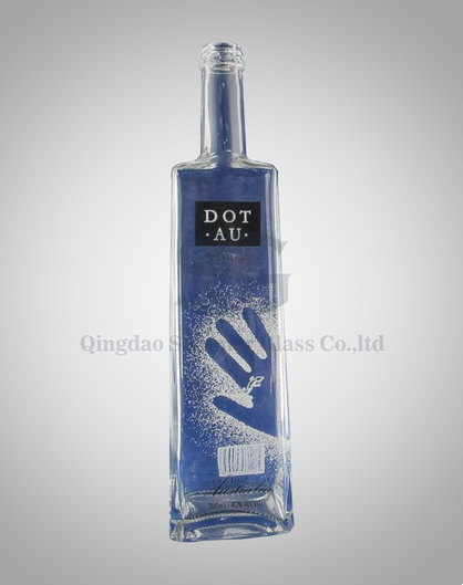 Square Glass Bottle with 3D lablel artwork